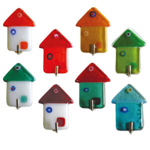Ganci in vetro "Casetta" con biadesivo colori assortiti